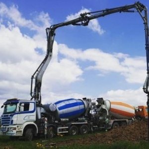 foto pumi 28m/9m3 beton pumpe+ mischer CIFA 8x4 Scania