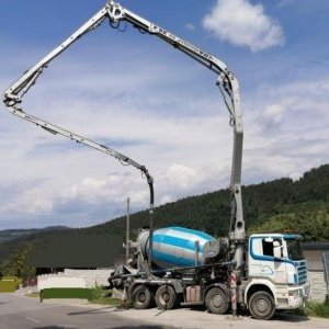 foto pumi 28m/9m3 beton pumpe+ mischer CIFA 8x4 Scania